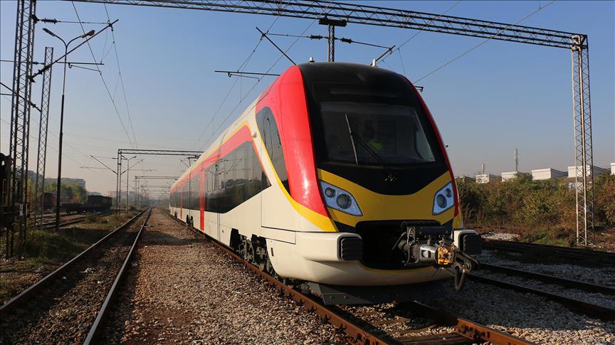 Blerja e trenave elektrikë për Tiranë-Durrës, akordohen 350 mln lekë në buxhetin 2026